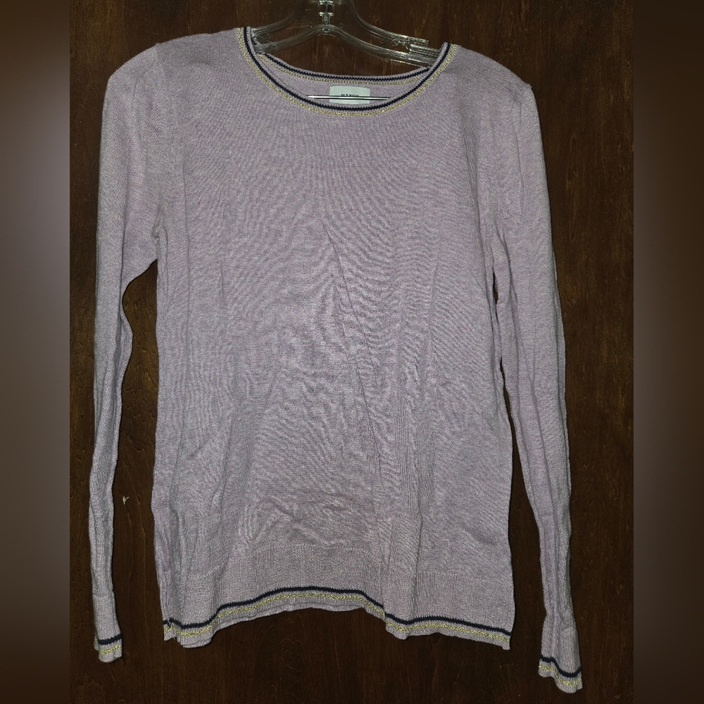 Light purple old navy sweater. Size small.
